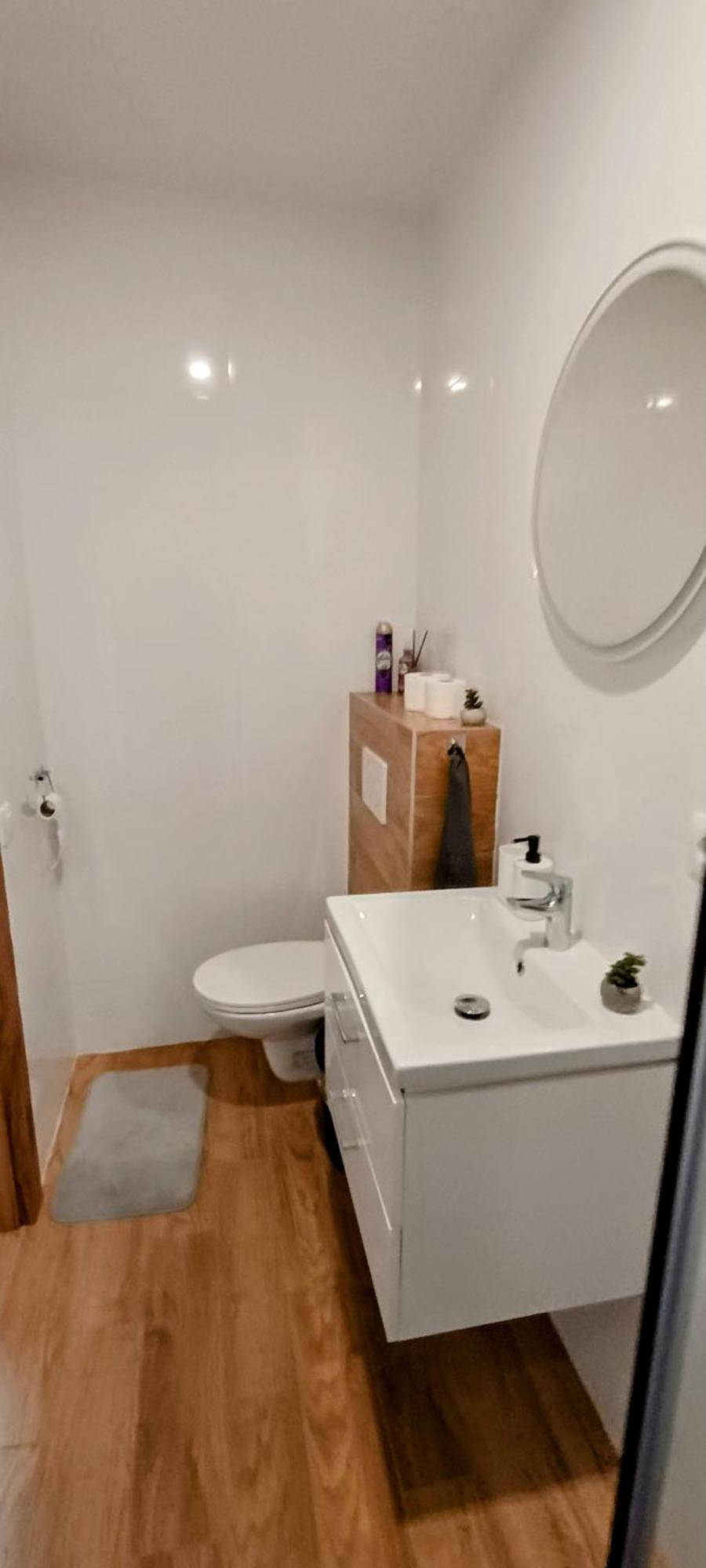 Vlachy Apartman Shelly מראה חיצוני תמונה